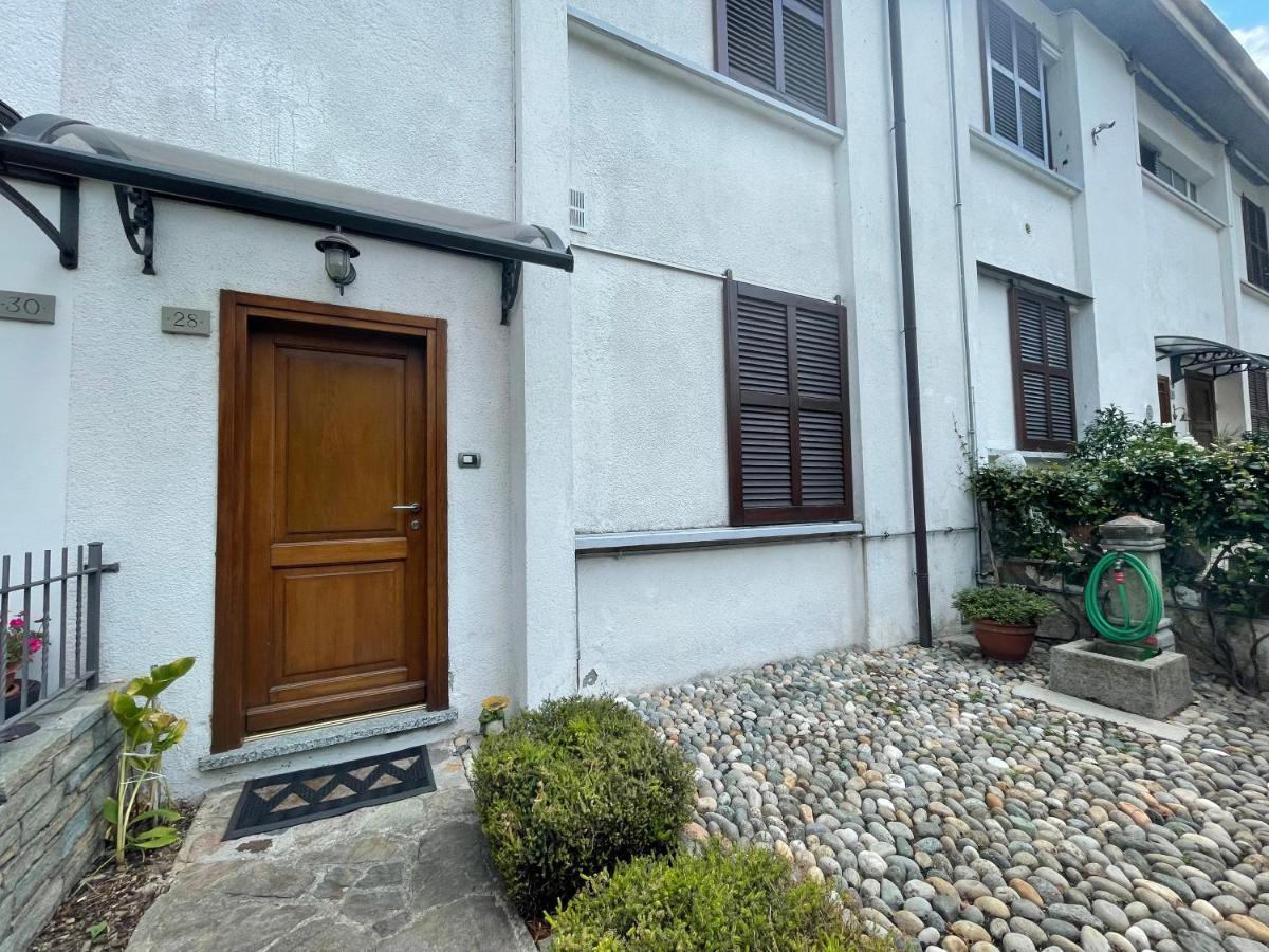 Terraced House With Garden In Dongo - Larihome A13 Exteriér fotografie